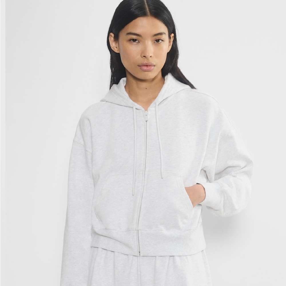ARITZIA Terry Sweatfleece Boyfriend Fit Zip Hoodie in heather cloud white MED.